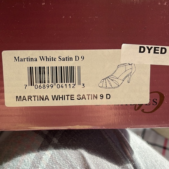 Size 9 White Satin but Dyed purple - Picture 6 of 6